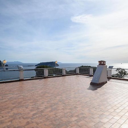 Villa Emilia Pozzuoli Eksteriør billede
