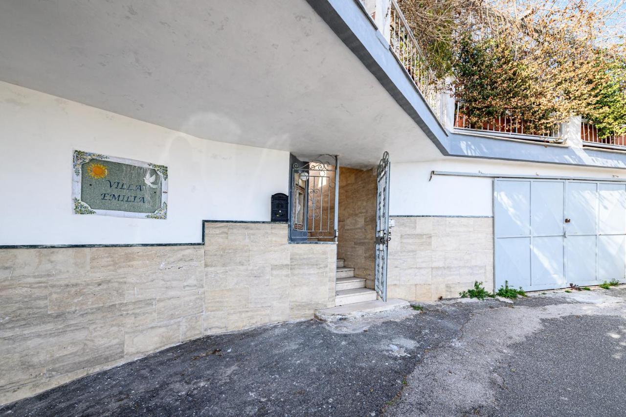 Villa Emilia Pozzuoli Eksteriør billede